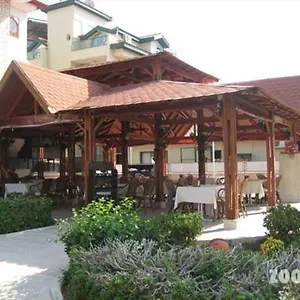 Apart Otel Melita, İçmeler